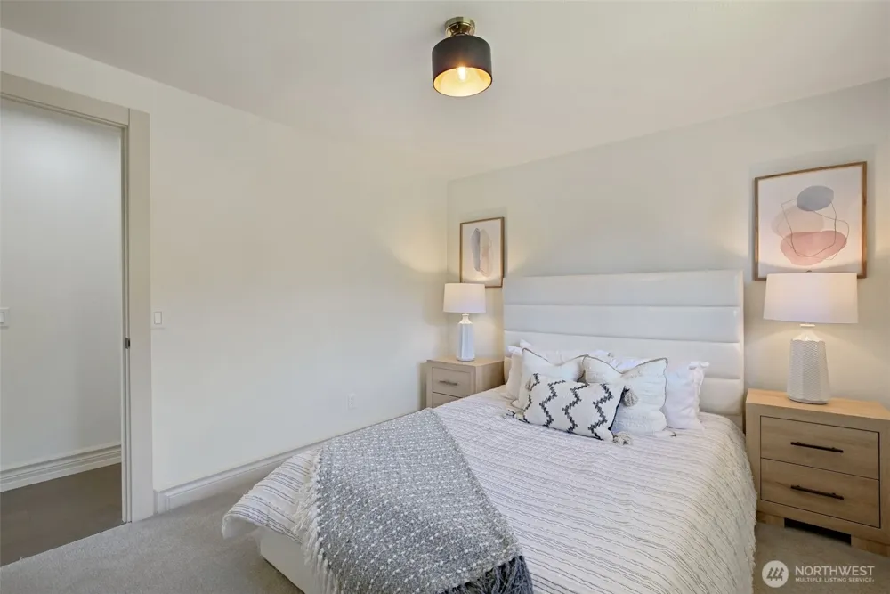 9100 Olympic View Drive Edmonds, WA 98026