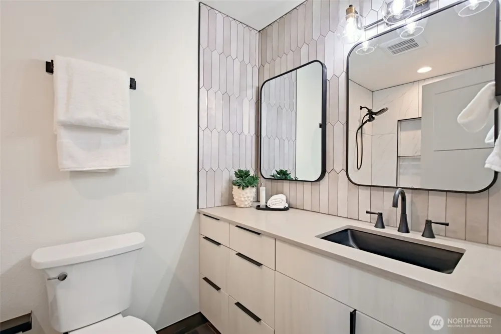 9100 Olympic View Drive Edmonds, WA 98026