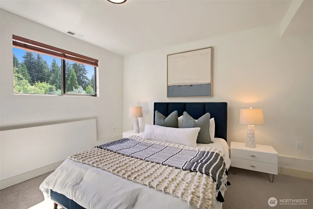 9100 Olympic View Drive Edmonds, WA 98026