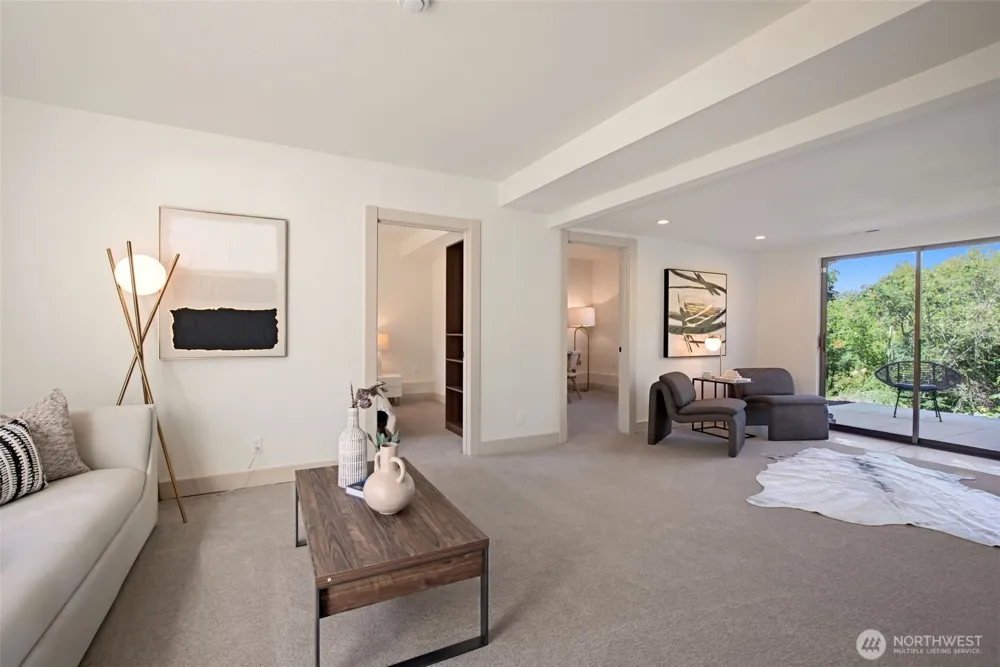 9100 Olympic View Drive Edmonds, WA 98026