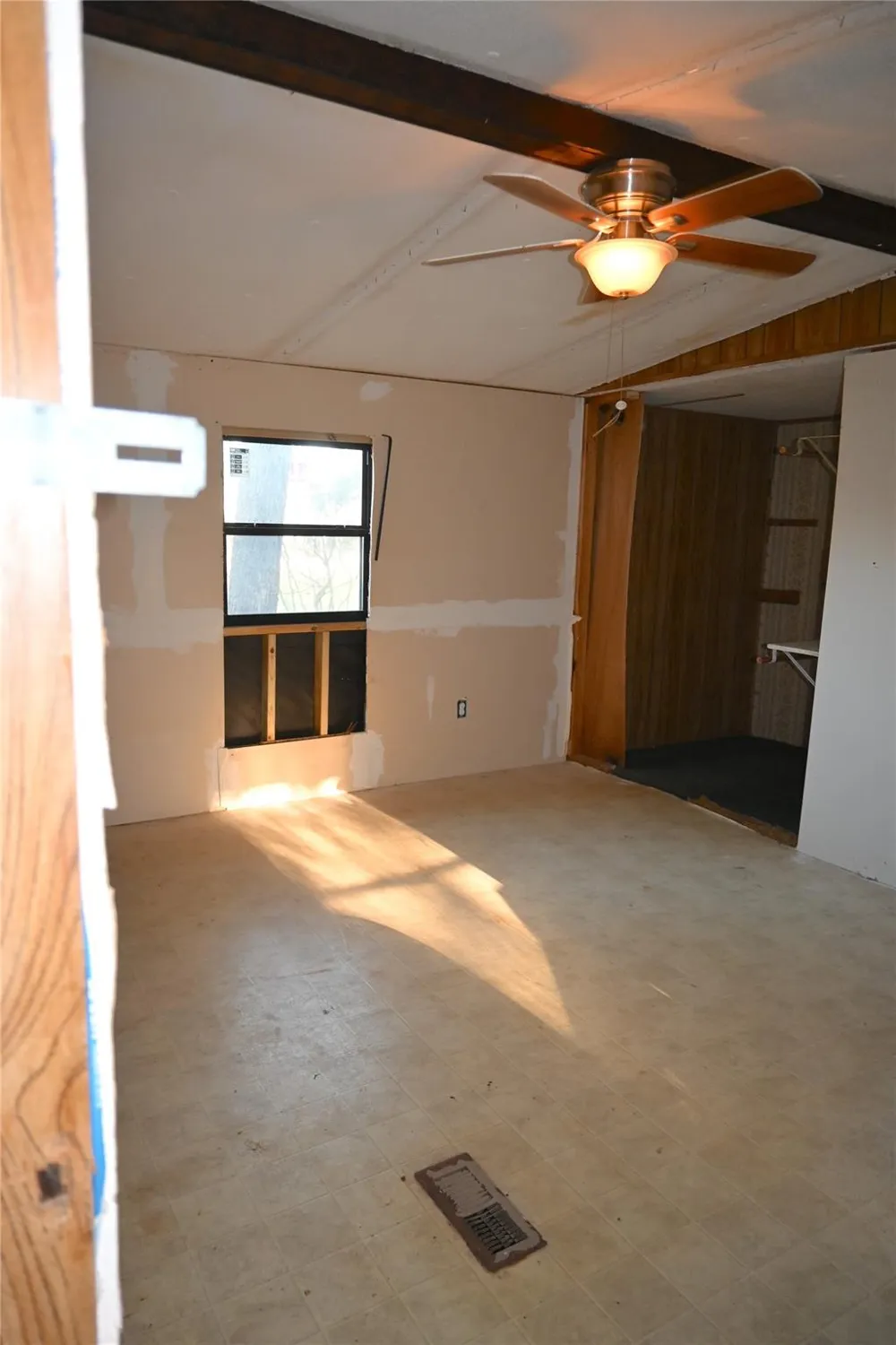 432 Northwood Circle Rockdale, TX 76567