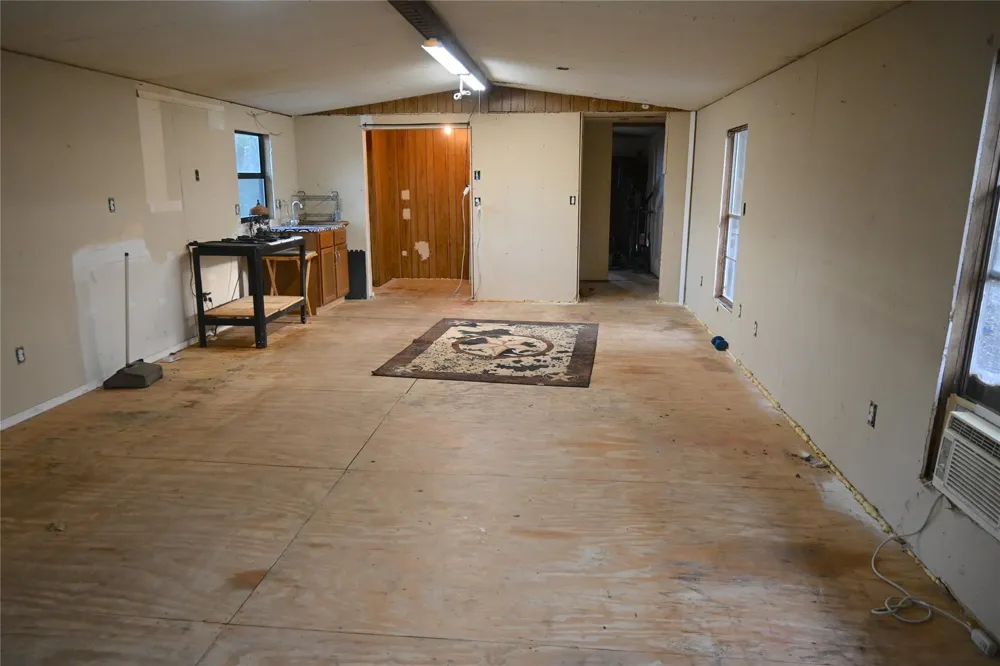 432 Northwood Circle Rockdale, TX 76567