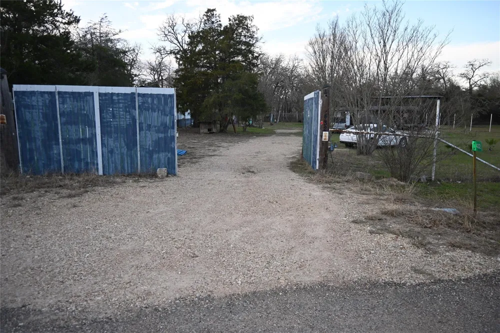 432 Northwood Circle Rockdale, TX 76567