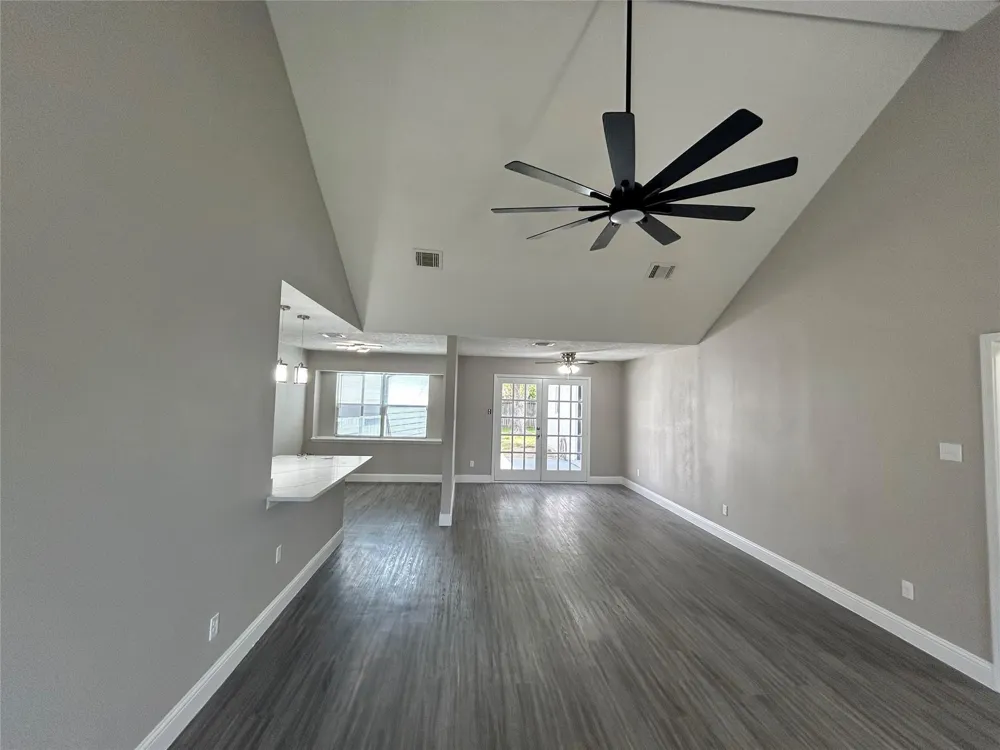 1601 Washington Drive Deer Park, TX 77536