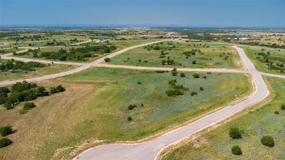 51 Cougar Mountain Estates Cresson, TX 76049