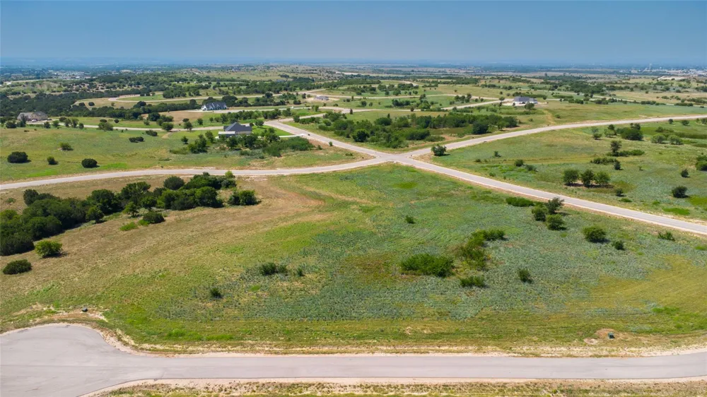 51 Cougar Mountain Estates Cresson, TX 76049