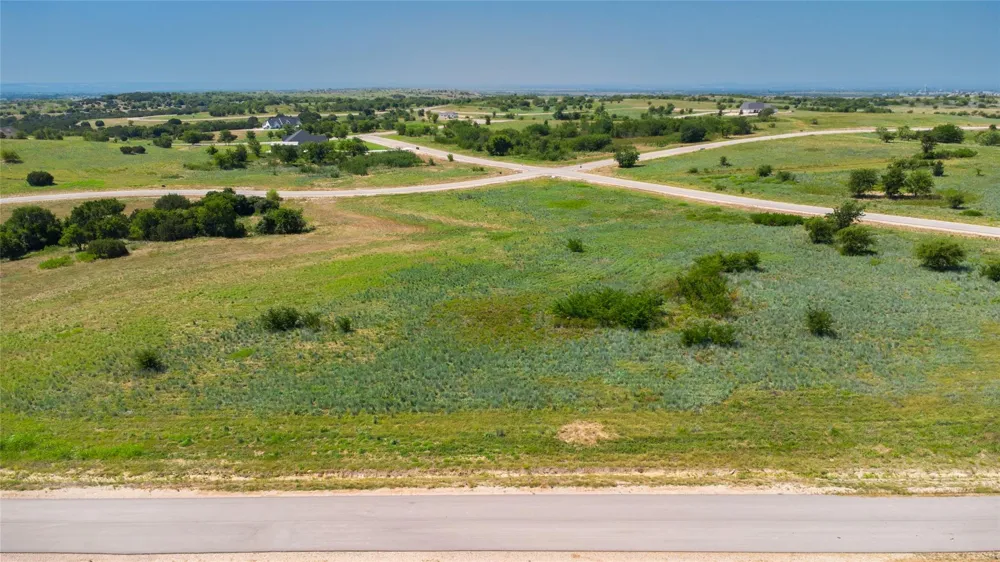 51 Cougar Mountain Estates Cresson, TX 76049