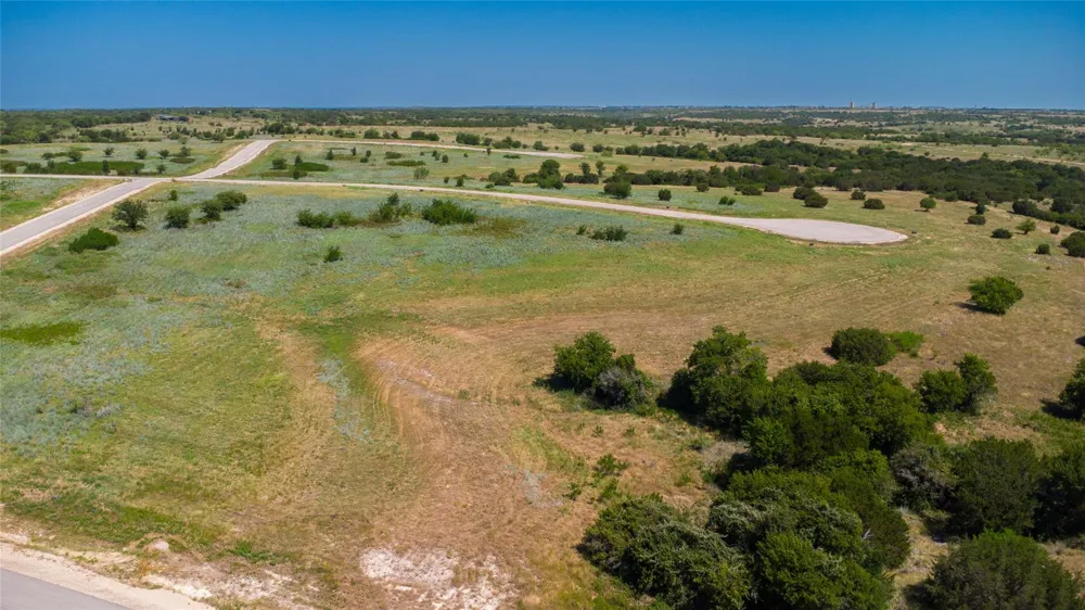 51 Cougar Mountain Estates Cresson, TX 76049