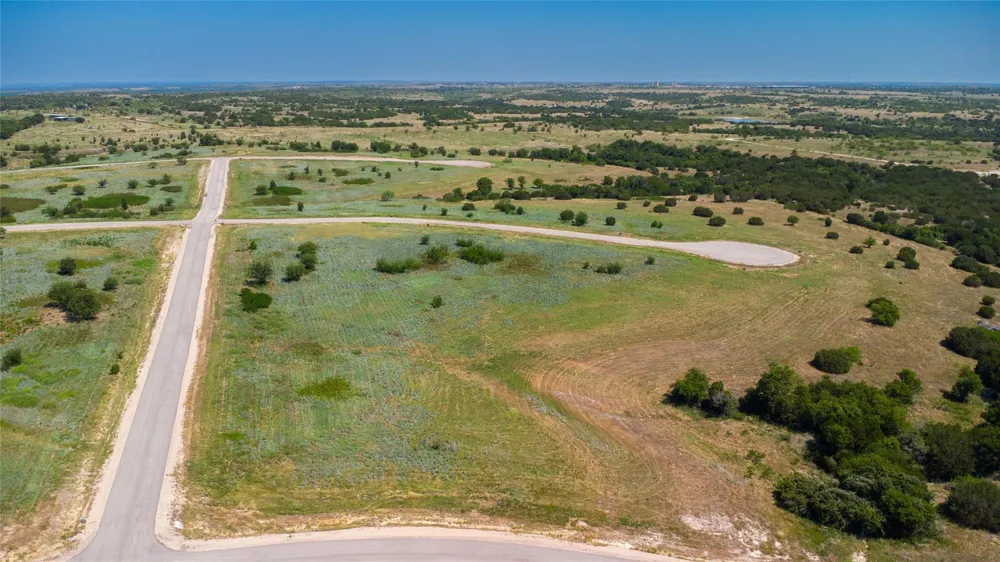 51 Cougar Mountain Estates Cresson, TX 76049