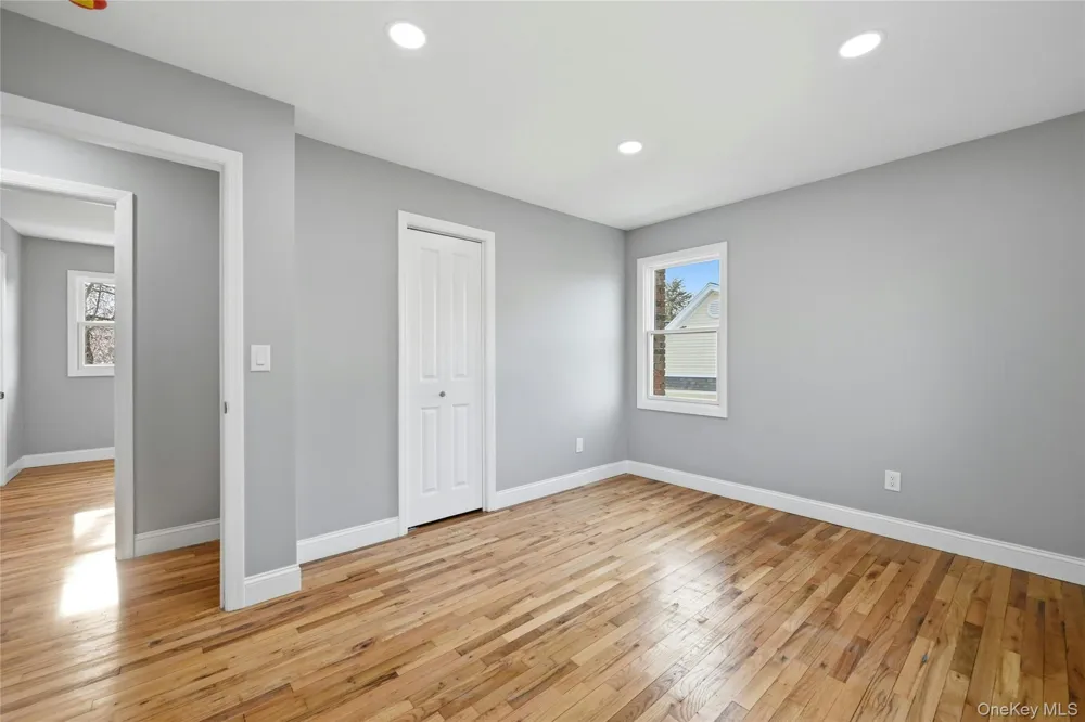 10 Curlin Lane Saint James, NY 11780