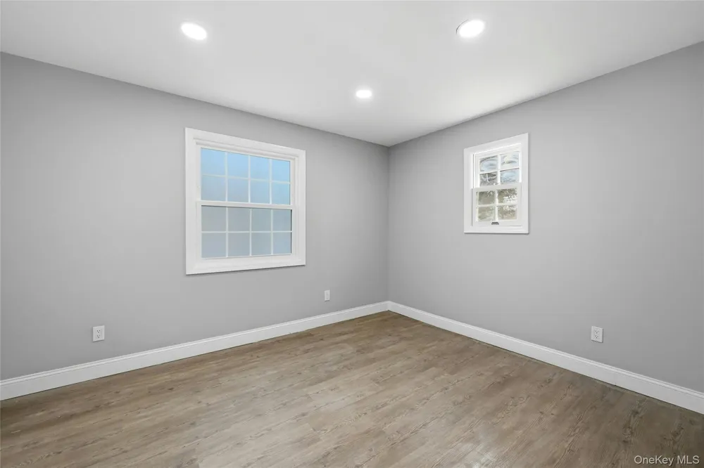 10 Curlin Lane Saint James, NY 11780