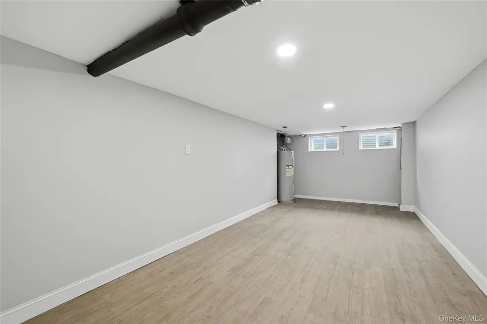10 Curlin Lane Saint James, NY 11780