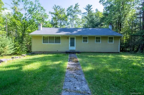 810 Ulster Heights Road