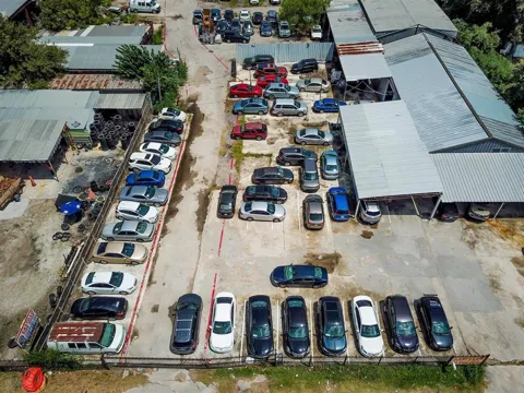 2520 W Mount Houston Road