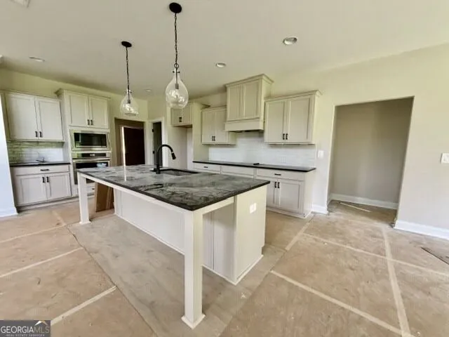 27 Turra CV Palmetto, GA 30268