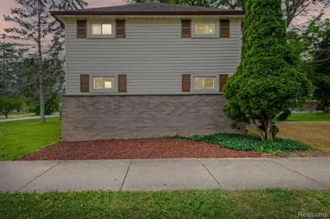 7993 CHURCH ROAD