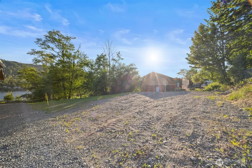 18158 Freedom Lane Mount Vernon, WA 98274
