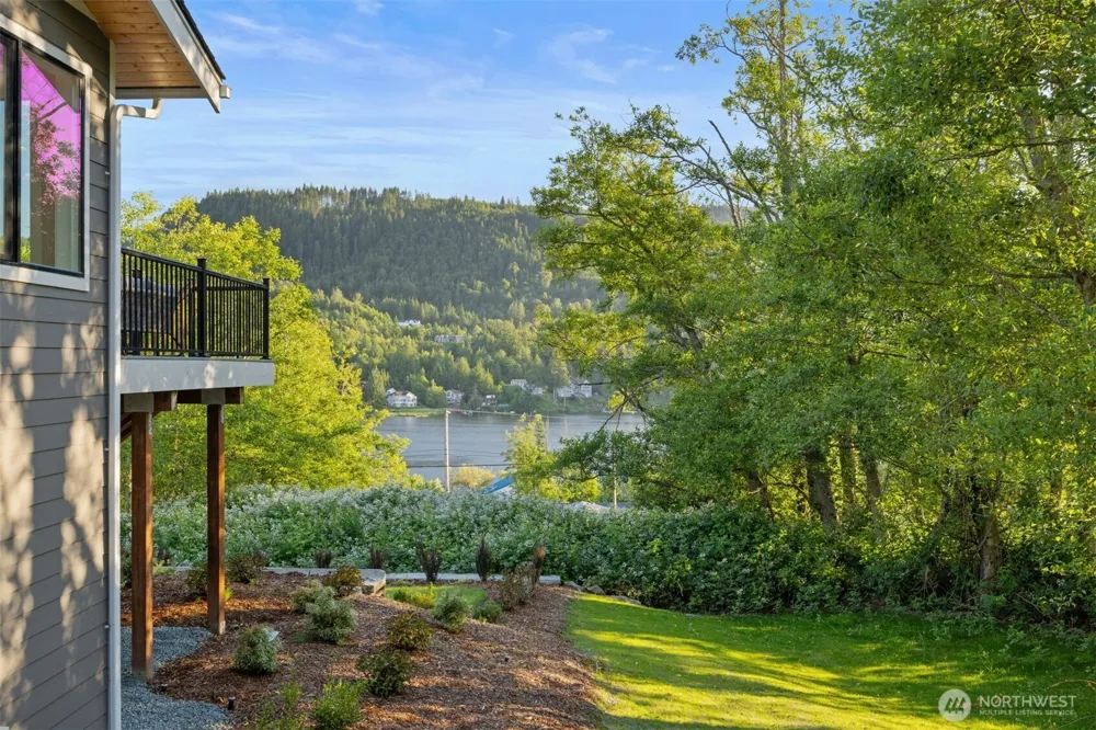 18158 Freedom Lane Mount Vernon, WA 98274