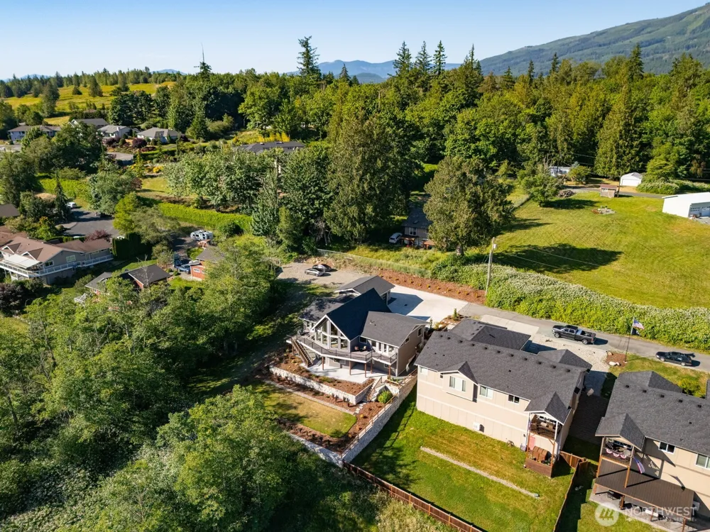 18158 Freedom Lane Mount Vernon, WA 98274