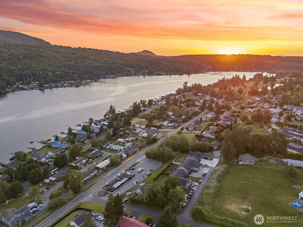 18158 Freedom Lane Mount Vernon, WA 98274