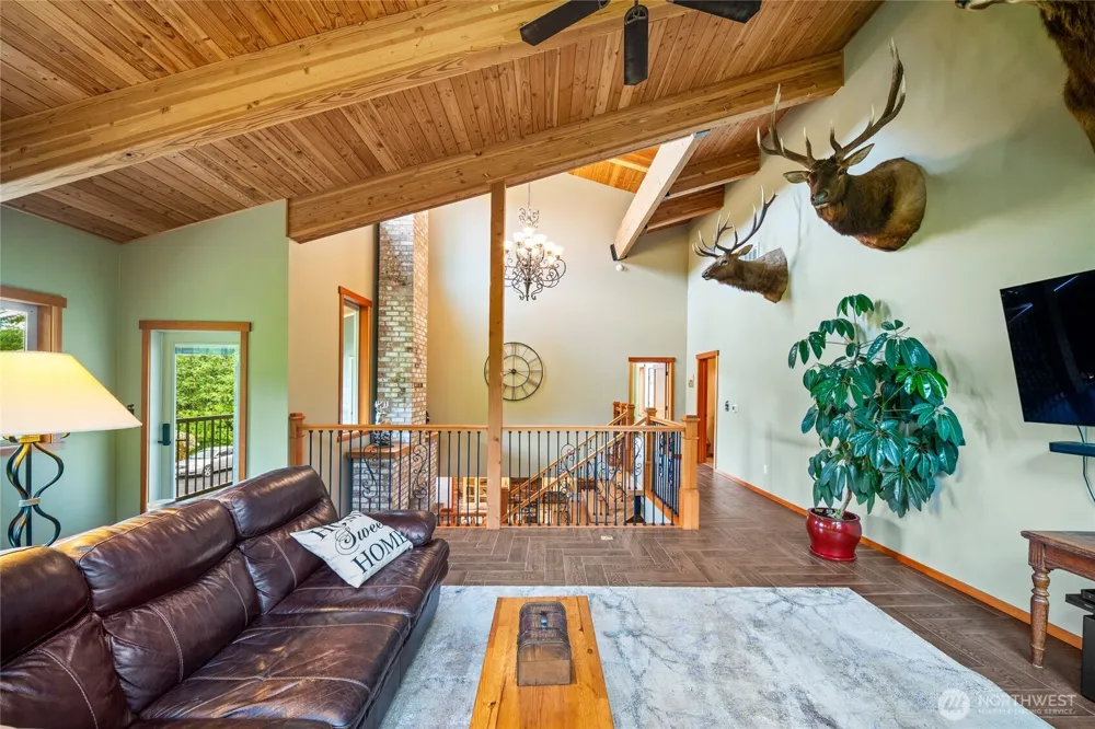 238 Bush Creek Road Elma, WA 98541