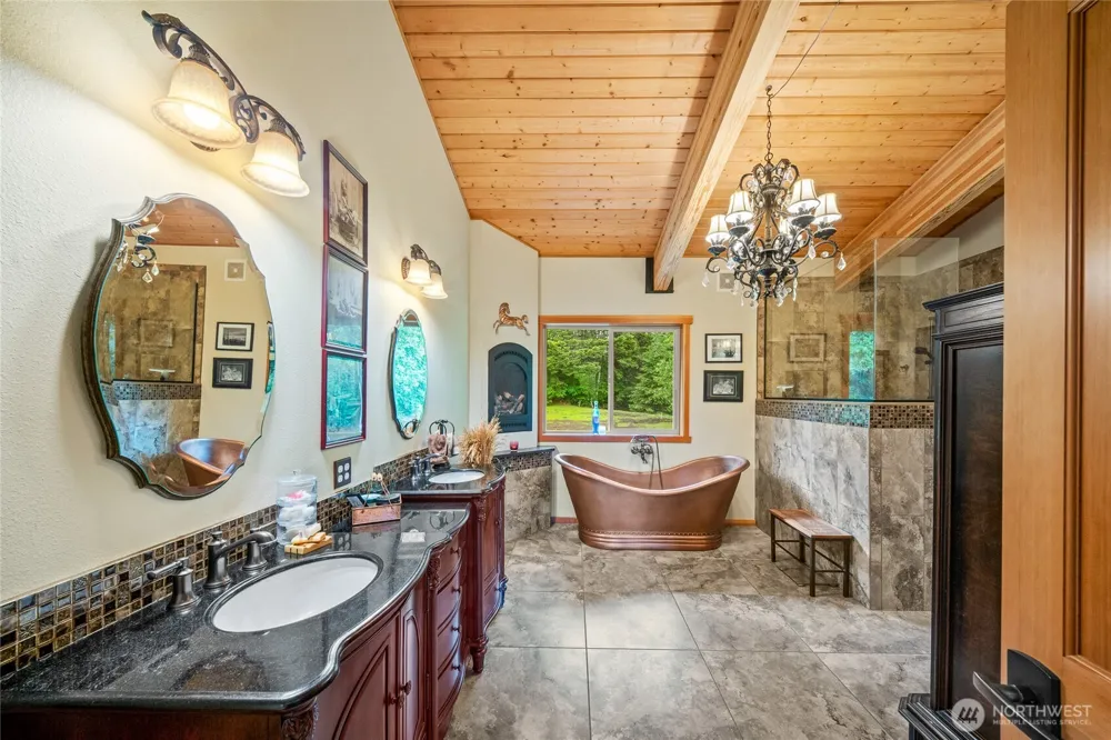 238 Bush Creek Road Elma, WA 98541
