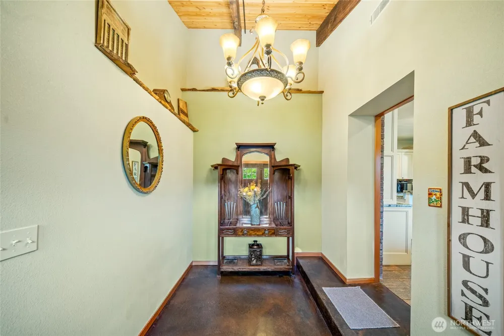 238 Bush Creek Road Elma, WA 98541