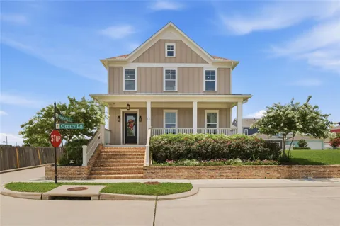 12 Gentry Lane