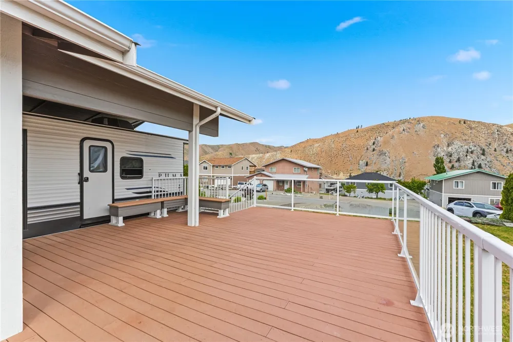 400 W Emerson Drive Orondo, WA 98843
