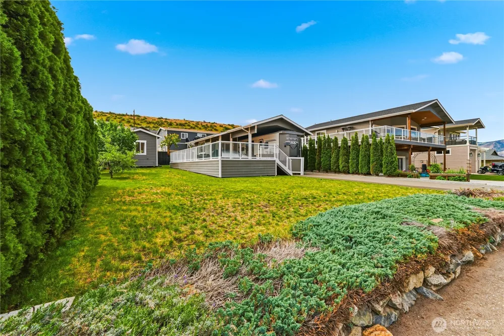 400 W Emerson Drive Orondo, WA 98843