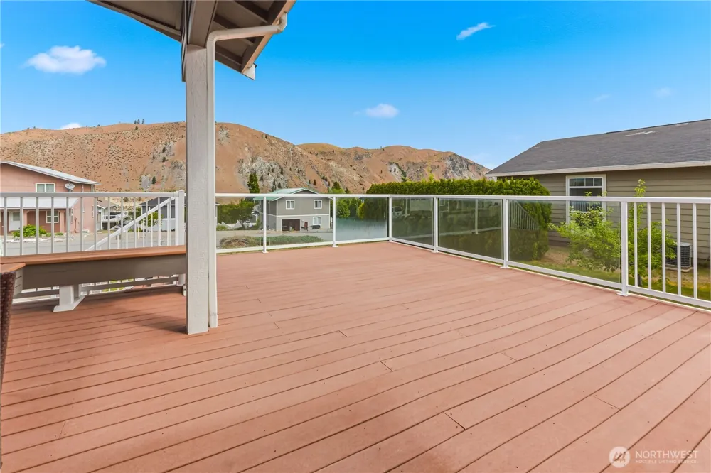 400 W Emerson Drive Orondo, WA 98843