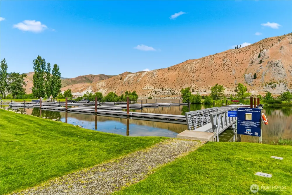 400 W Emerson Drive Orondo, WA 98843