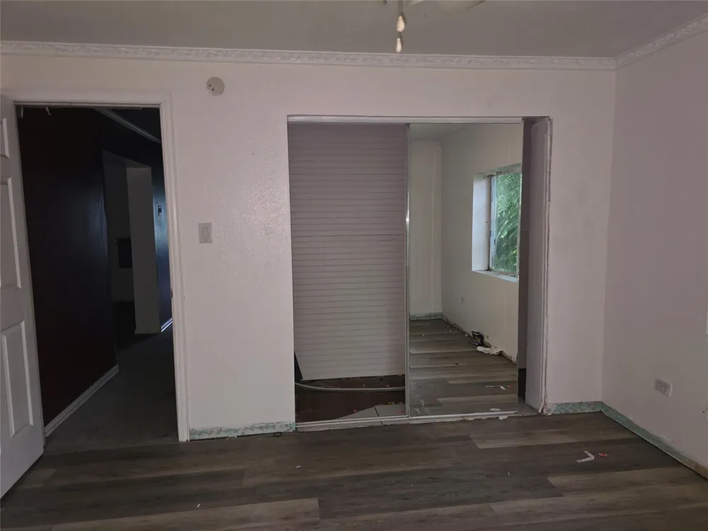 1424 Park Drive Channelview, TX 77530