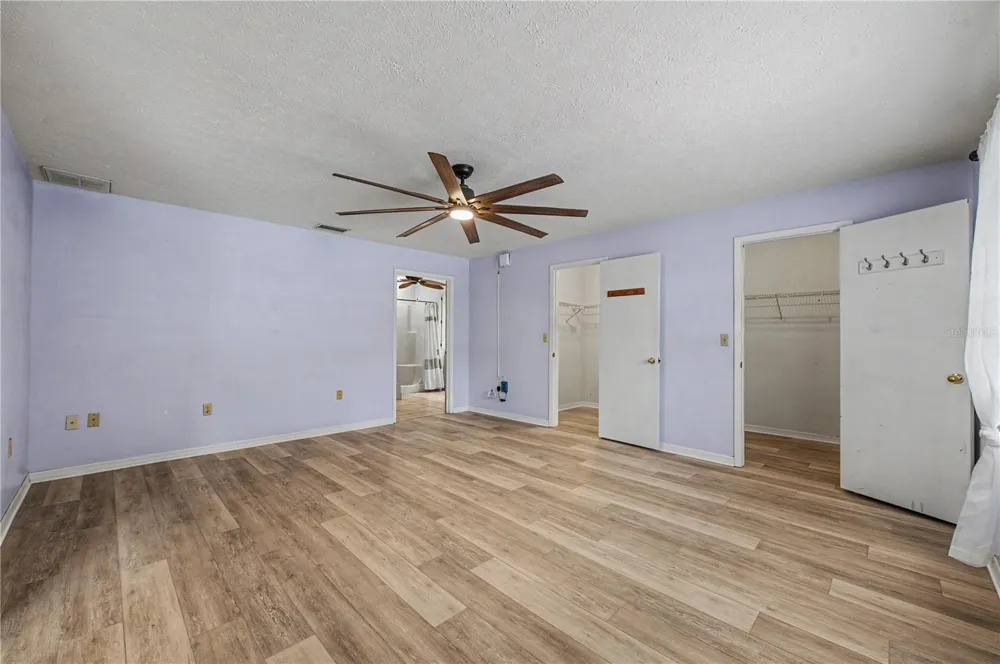 5242 COUNTY LINE ROAD Lakeland, FL 33811