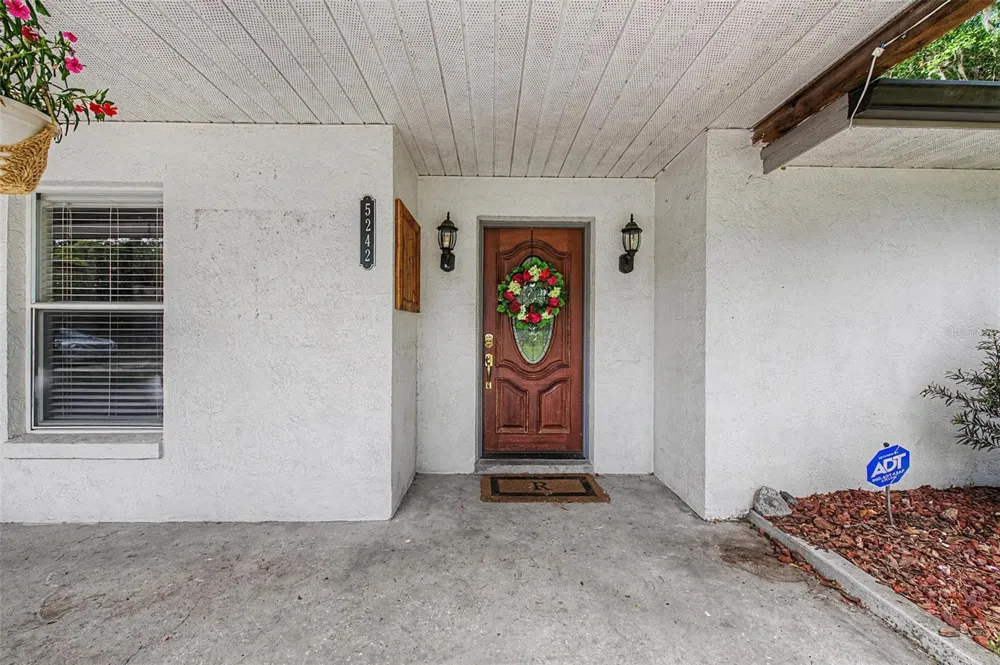 5242 COUNTY LINE ROAD Lakeland, FL 33811