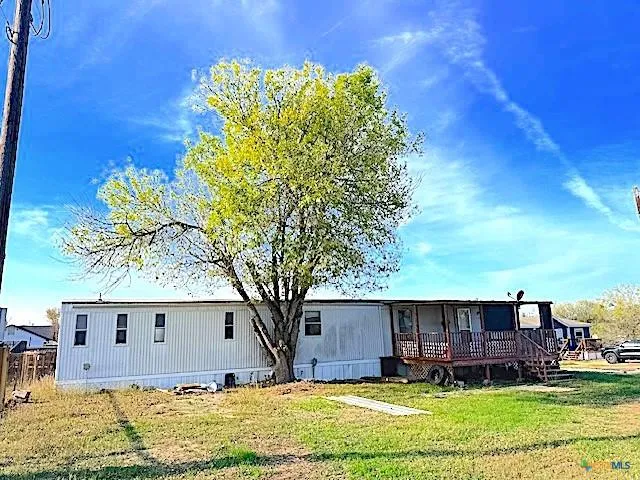 135 Creekway Lane Seguin, TX 78155