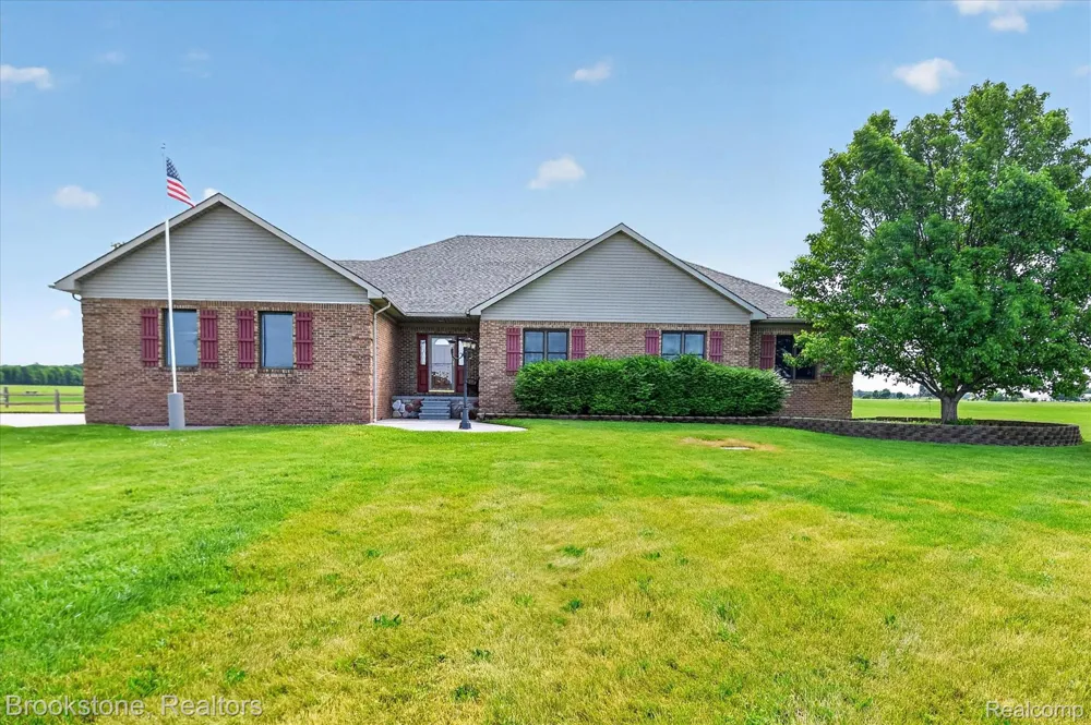 75230 Cryderman Road Richmond Township, MI 48062