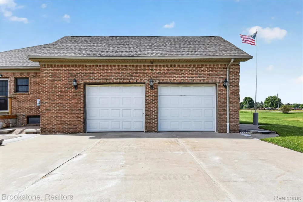 75230 Cryderman Road Richmond Township, MI 48062