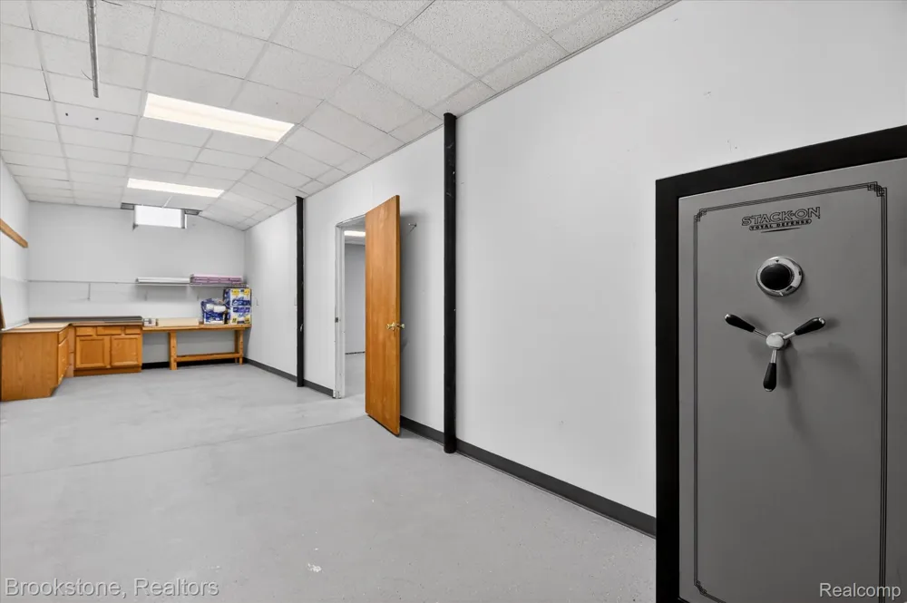 75230 Cryderman Road Richmond Township, MI 48062