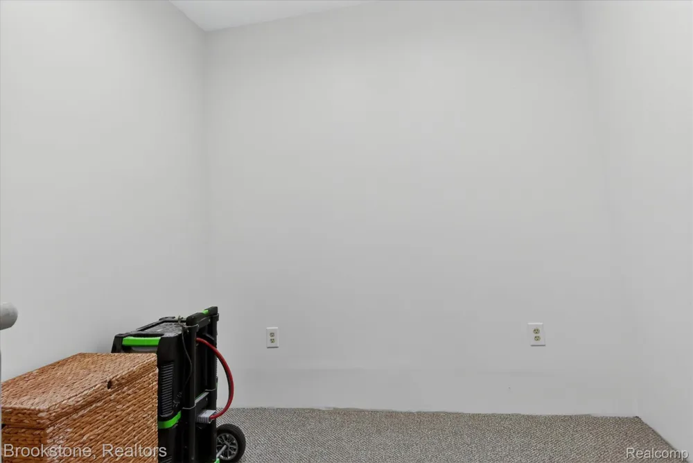 75230 Cryderman Road Richmond Township, MI 48062