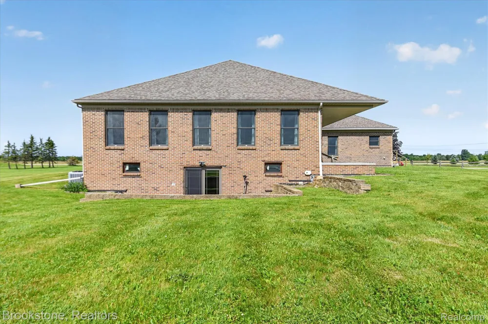 75230 Cryderman Road Richmond Township, MI 48062