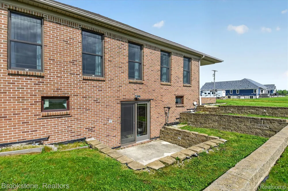 75230 Cryderman Road Richmond Township, MI 48062