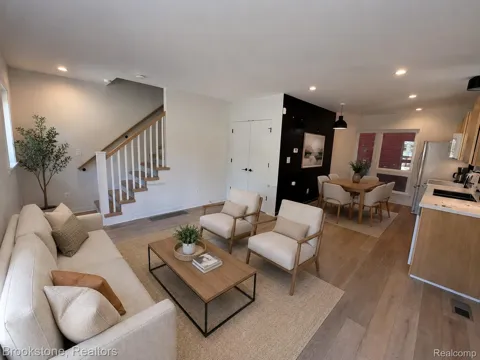 112 Mount Vernon Street #6