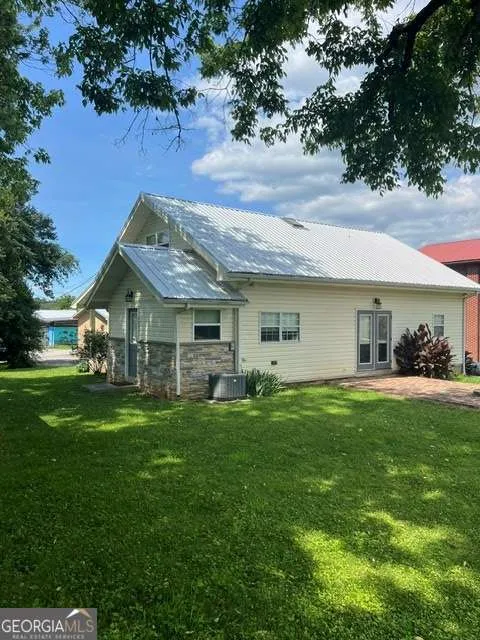17 Town Square RD Morganton, GA 30560
