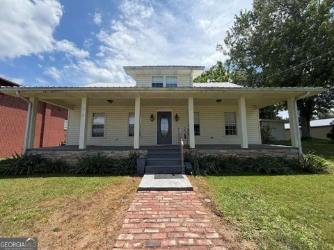 17 Town Square RD