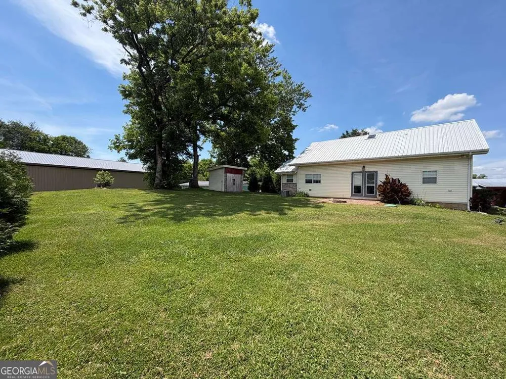 17 Town Square RD Morganton, GA 30560