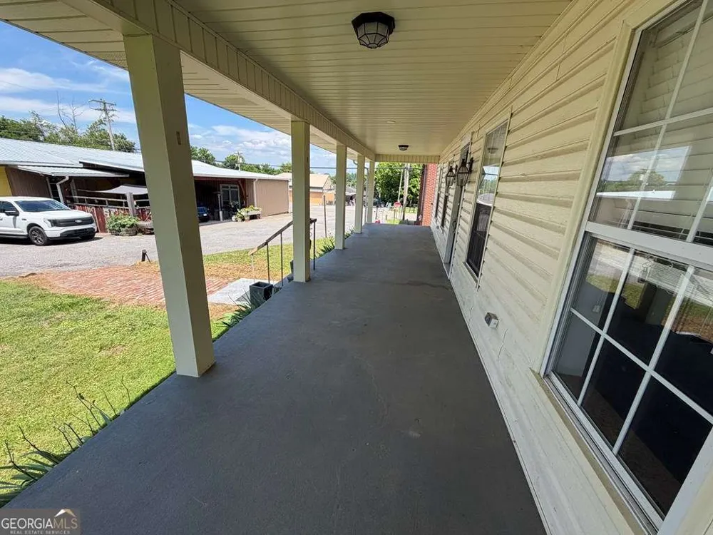 17 Town Square RD Morganton, GA 30560
