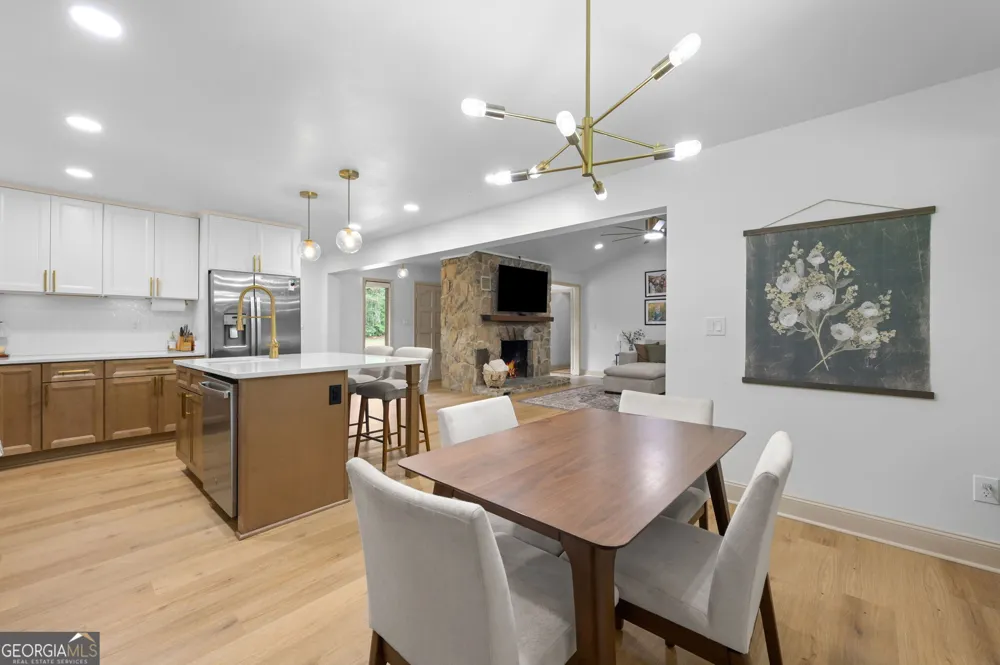 40 Round Lake RD Griffin, GA 30224