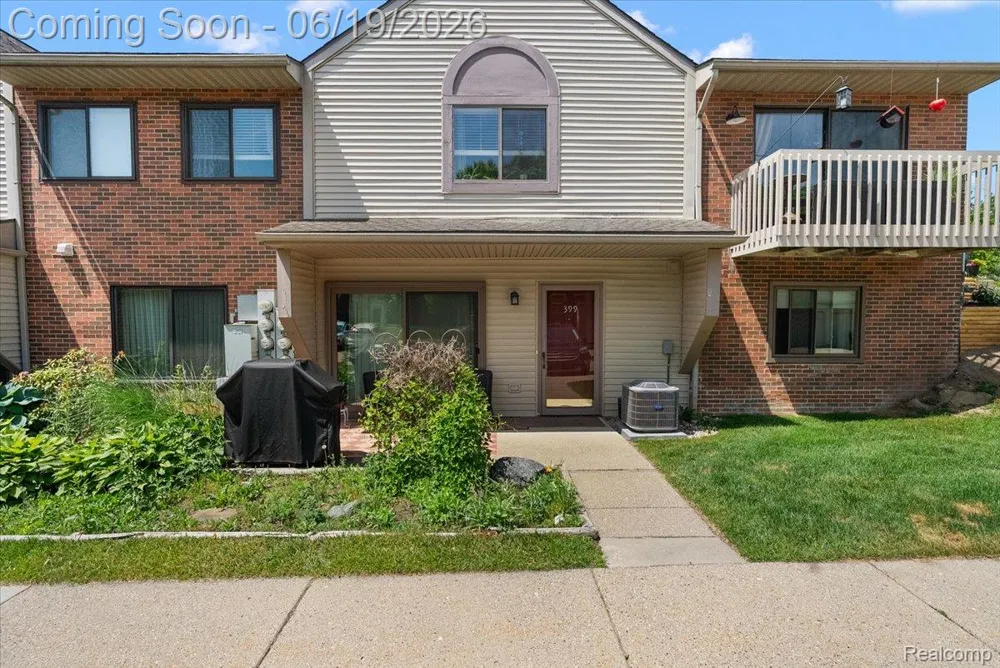 399 Spring Brooke Drive Brighton City, MI 48116