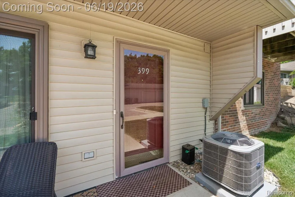 399 Spring Brooke Drive Brighton City, MI 48116